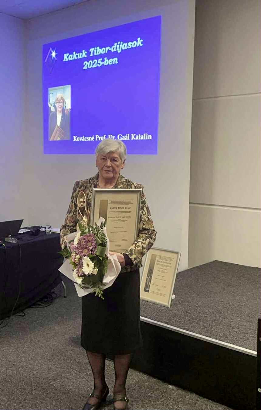 prof. dr. gaál katalin 2..jpg